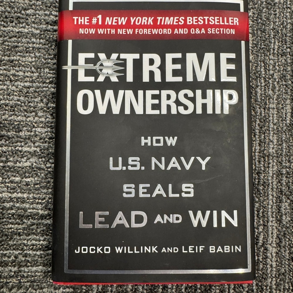 Extreme Ownership How‎ US Navy SEALs Lead and Win Book Jocko Willink Leif Babin